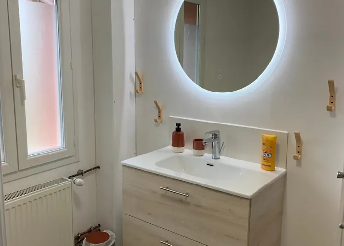 Hébergement de vacances La Courtine Maison De Pêcheur 2 Mn De La